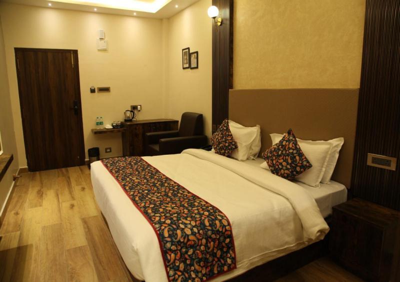 Dakshin Suites Srikakulam Екстериор снимка