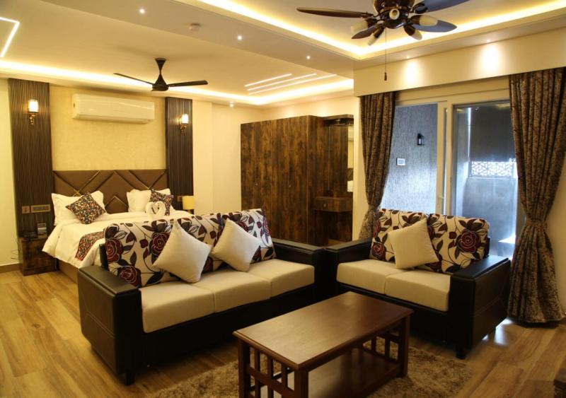 Dakshin Suites Srikakulam Екстериор снимка
