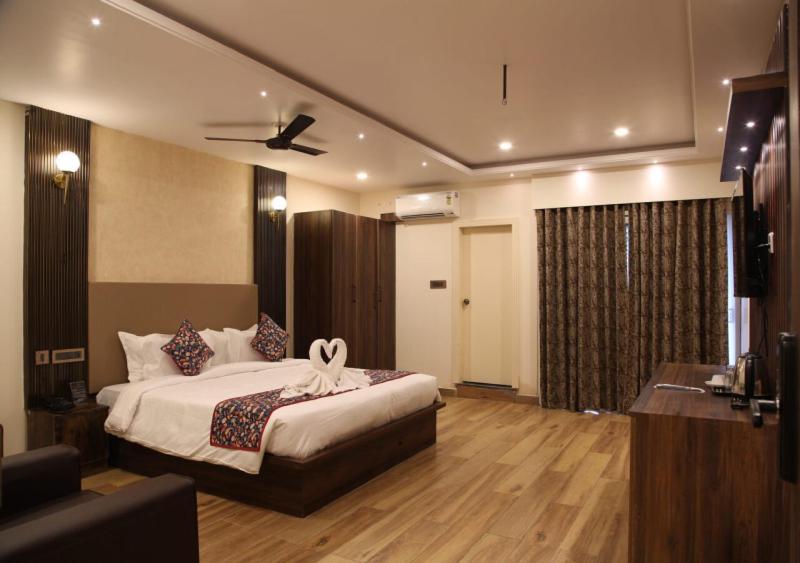 Dakshin Suites Srikakulam Екстериор снимка